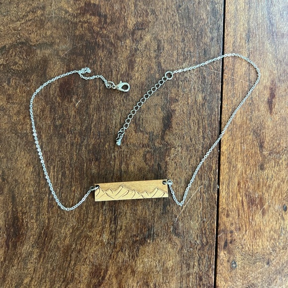 Wooden mountain necklace 20” - Picture 1 of 3